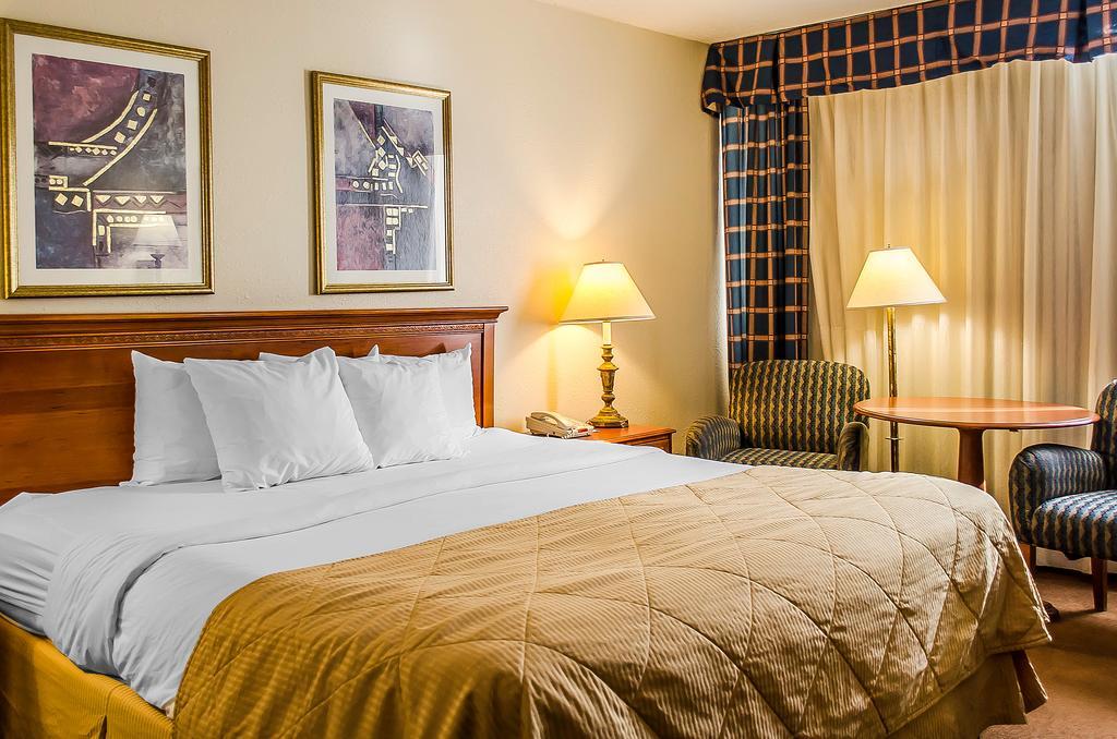 Norwood Inn Hudson Kültér fotó