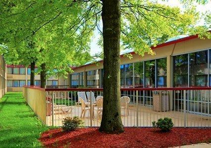 Norwood Inn Hudson Kültér fotó